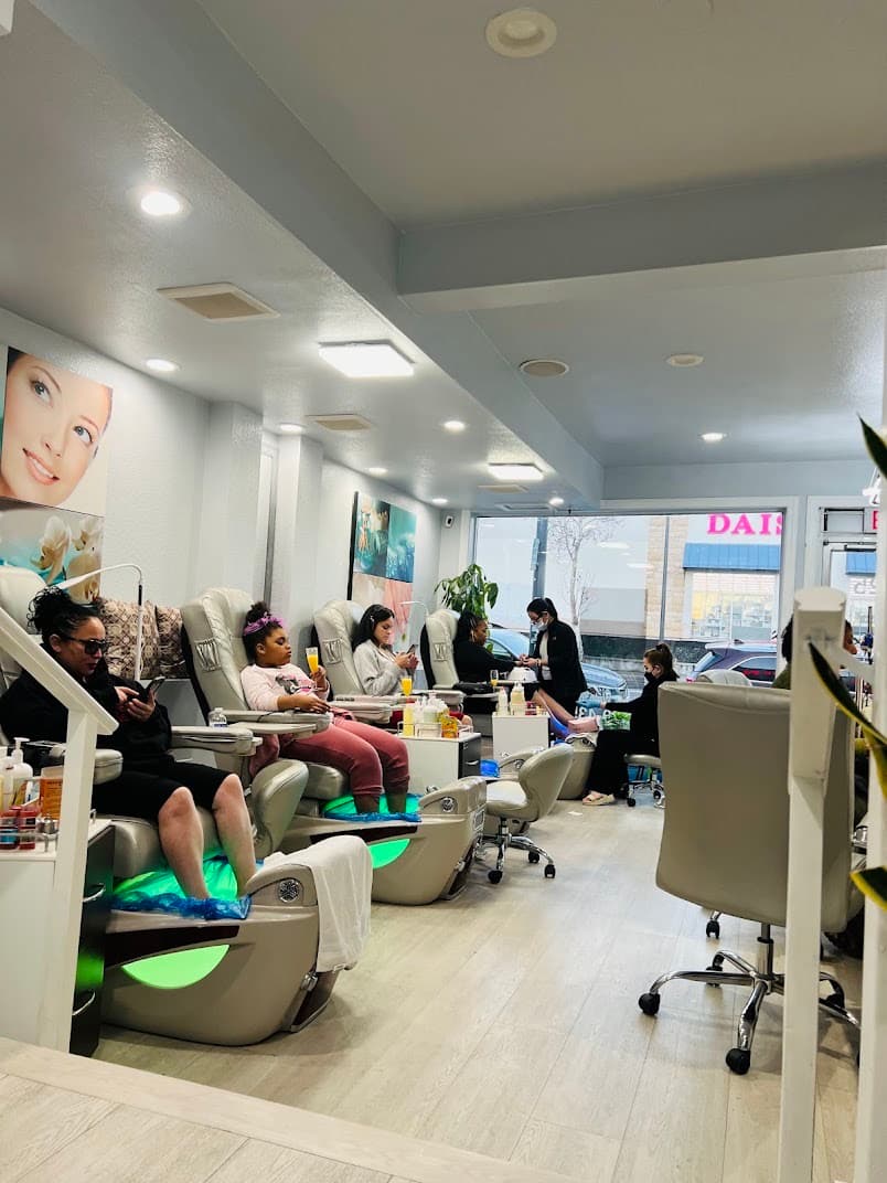 Busy salon floor with clients getting pedicures at Nails by Ken, El Cerrito CA